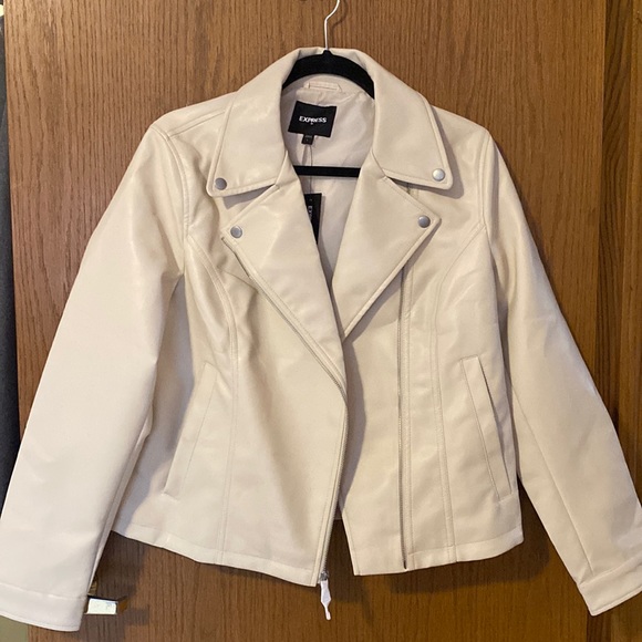 ✨HP✨NWT Express Faux Leather Moto Jacket - Picture 4 of 16